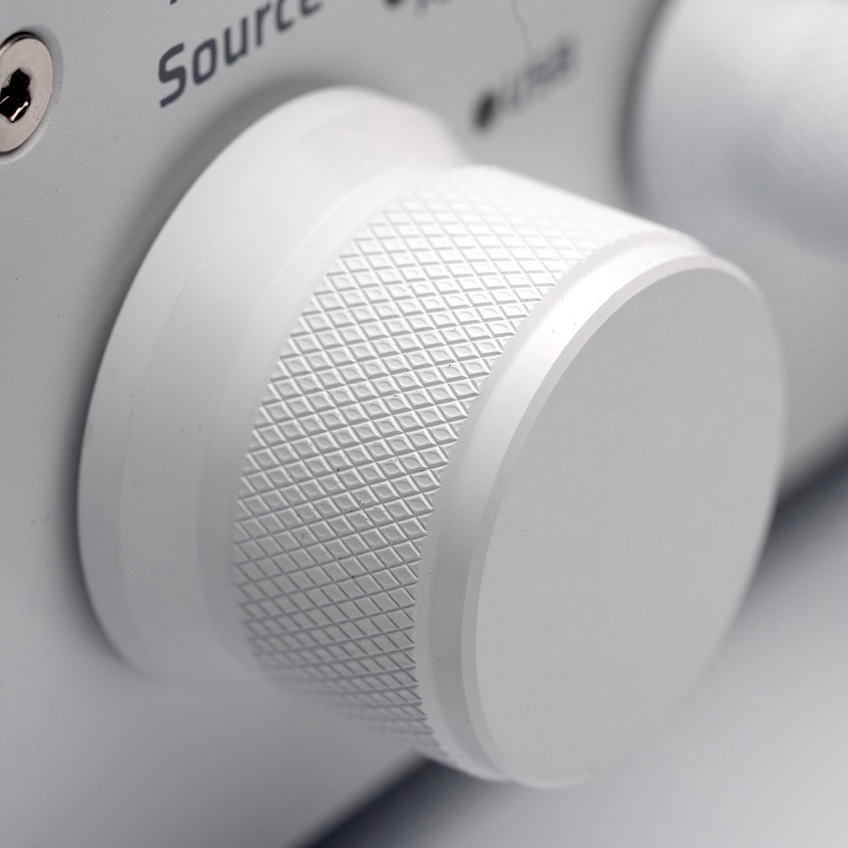 Acoustas AC650 DSP Amplifier - Deluxe Mini Edition in White