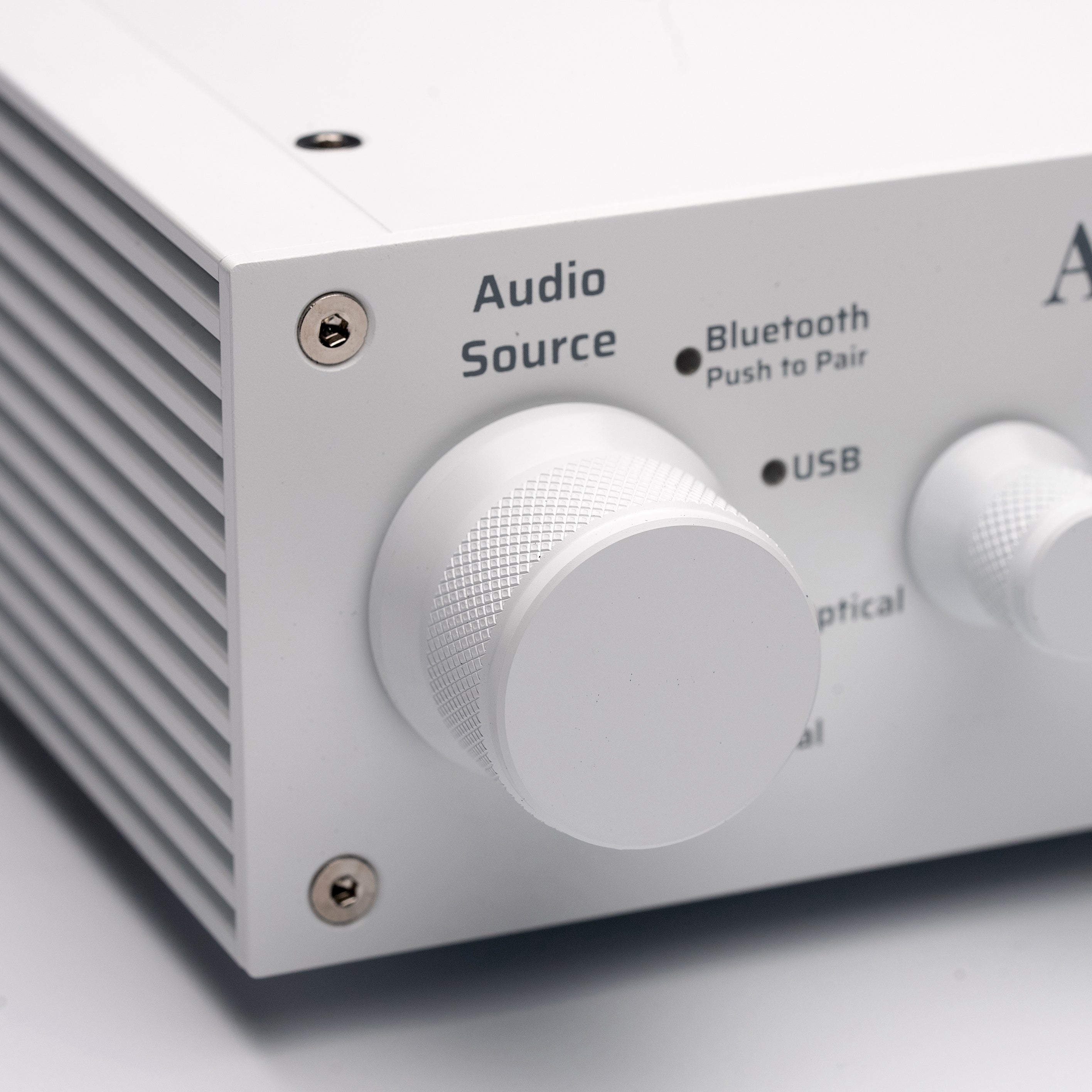 Acoustas AC650 DSP Amplifier - Deluxe Mini Edition in White